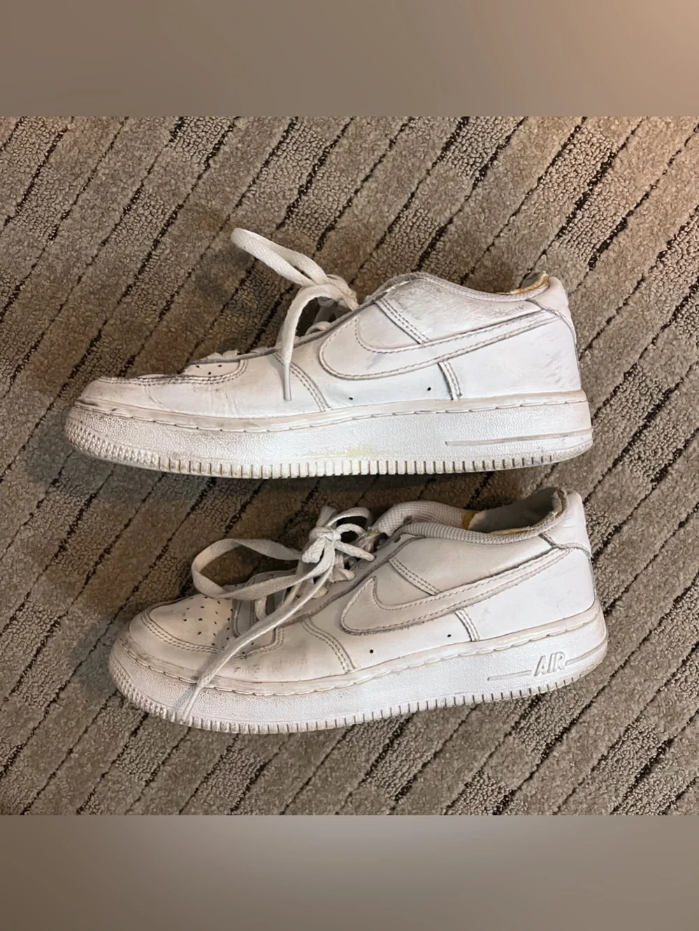 Nike Air Force 1’s White Athletic Sneakers